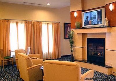 Springhill Des Moines West Hotel
